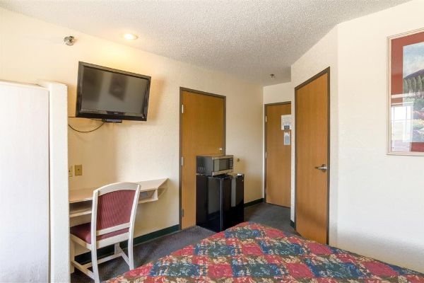 MOTEL 6 CHADRON (Chadron)